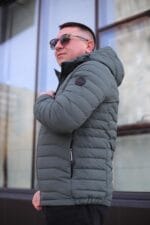 Осенняя куртка Zero Frozen ZF50472 в оливковом цвете для мужчины