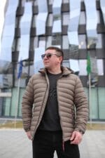 Осенняя куртка Zero Frozen ZF50482 в бежевом цвете для мужчины