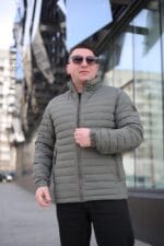 Осенняя куртка Zero Frozen ZF50499 в цвете олива для мужчин