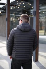 Осенняя куртка Zero Frozen ZF50503 в черном цвете для мужчины