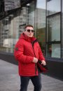 Чоловіча весняна куртка 2025 – трендовий вибір на сезон весна-осінь Чоловічі весняні куртки 2025 – стильна, легка та зручна модель для міжсезоння.